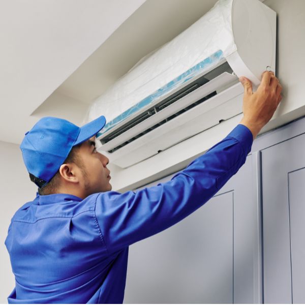 فني صيانة تكييف سبليت ومركزي في مكة - إصلاح جميع أعطال المكيفات